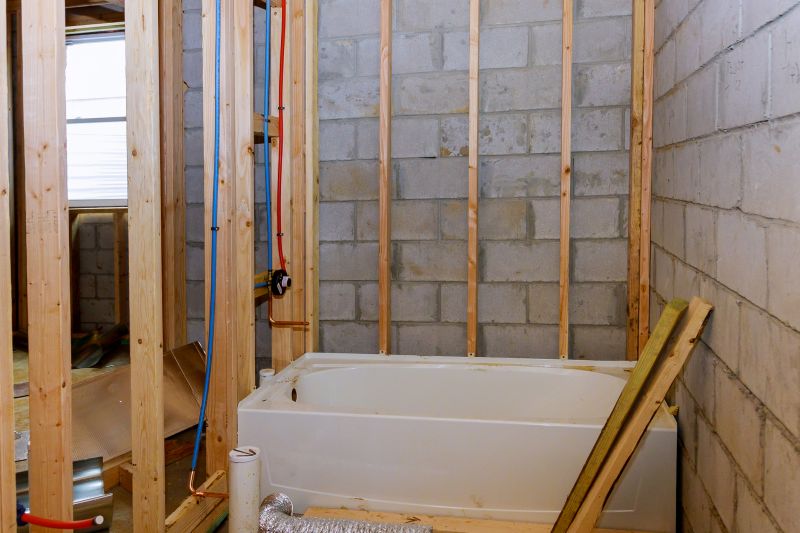 Top Bathtub Installation Companies in Holly, MI
